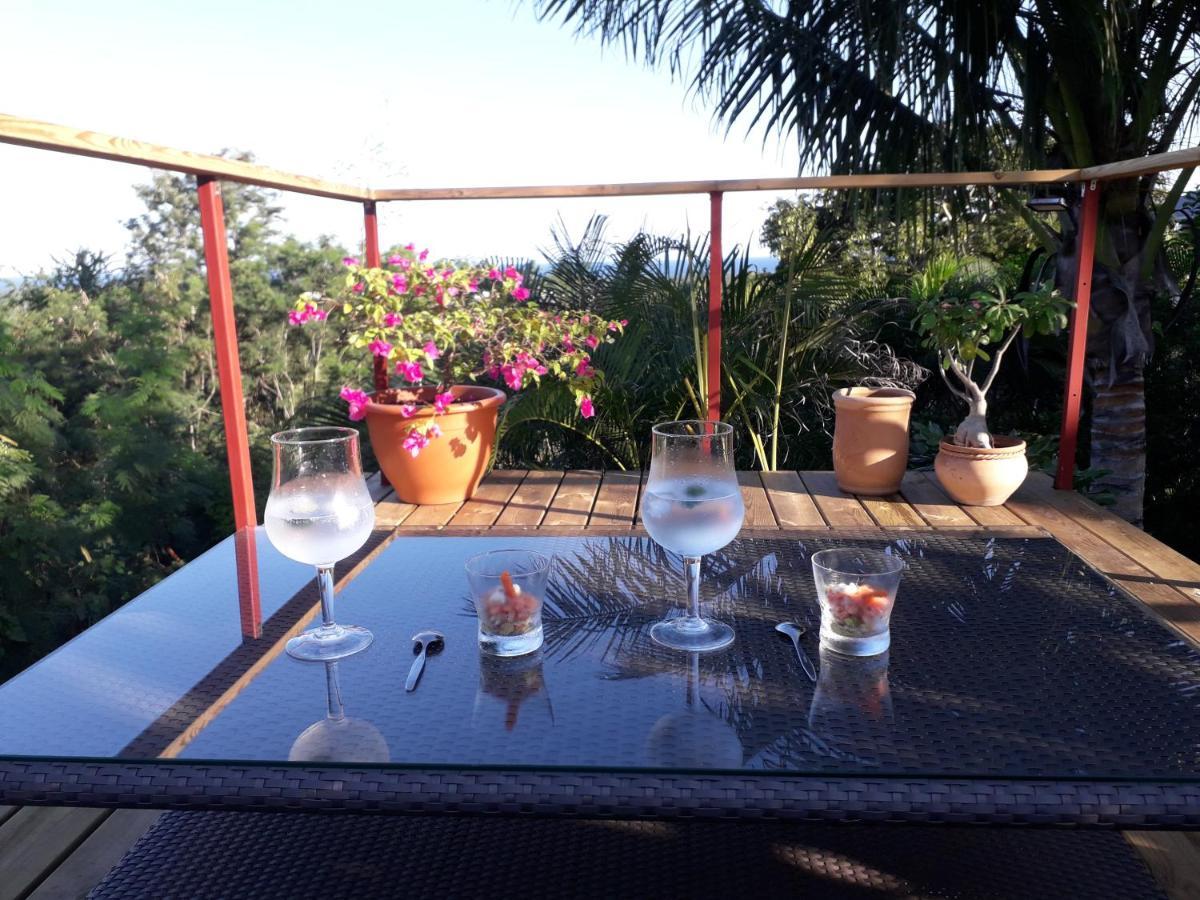 Chez Sonia Et Franck Bed & Breakfast L'Etang-Sale Ngoại thất bức ảnh