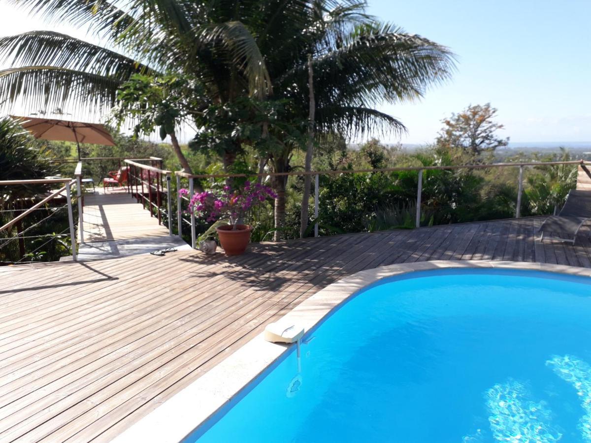 Chez Sonia Et Franck Bed & Breakfast L'Etang-Sale Ngoại thất bức ảnh