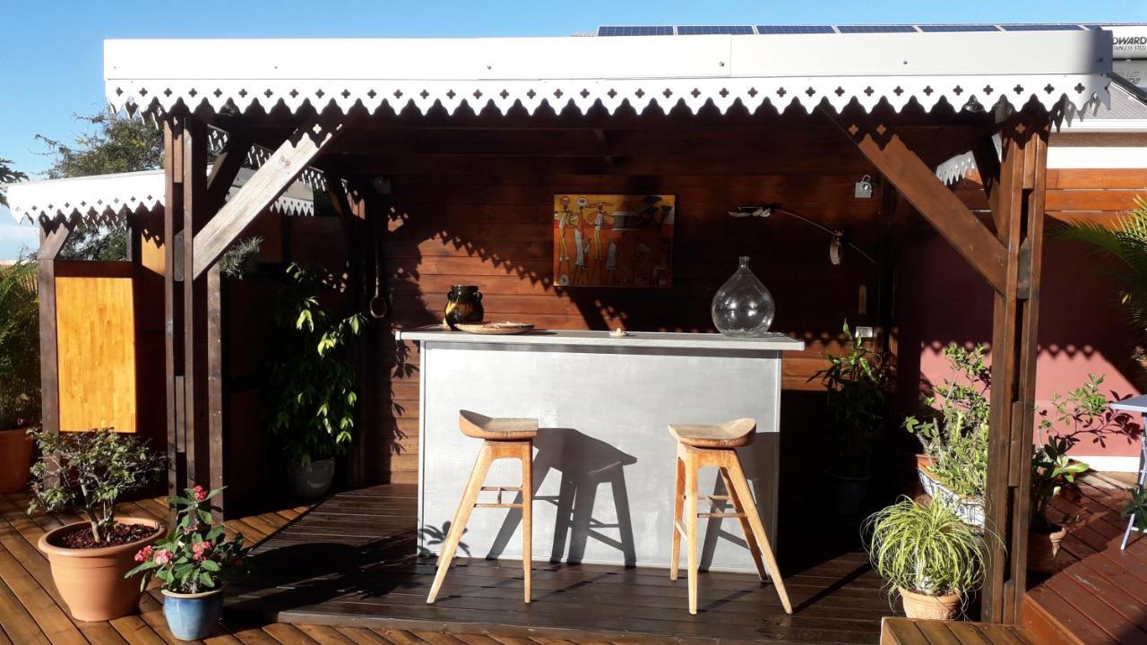 Chez Sonia Et Franck Bed & Breakfast L'Etang-Sale Ngoại thất bức ảnh